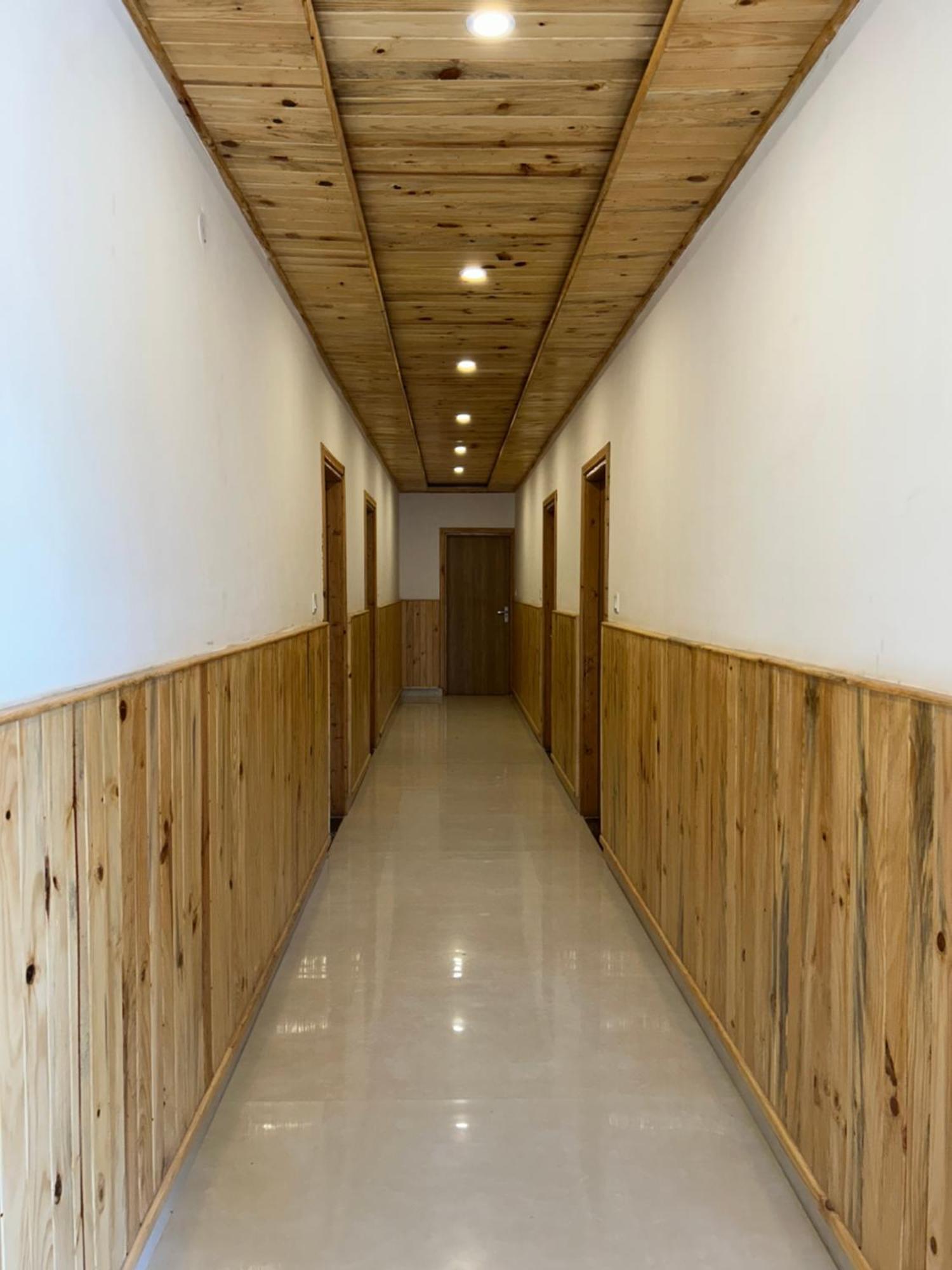 Shalom Hillcrest Inn 西姆拉 外观 照片