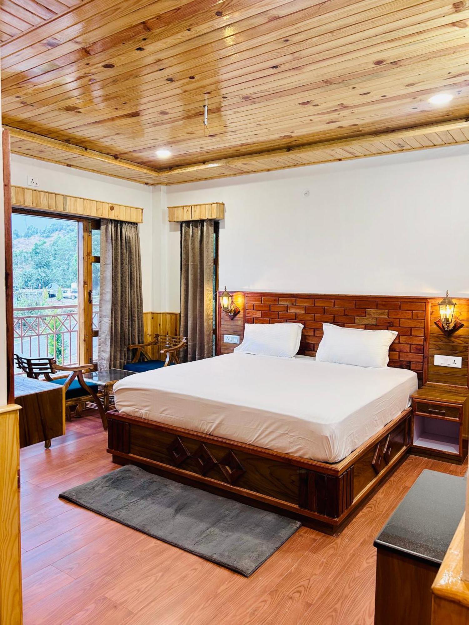 Shalom Hillcrest Inn 西姆拉 外观 照片