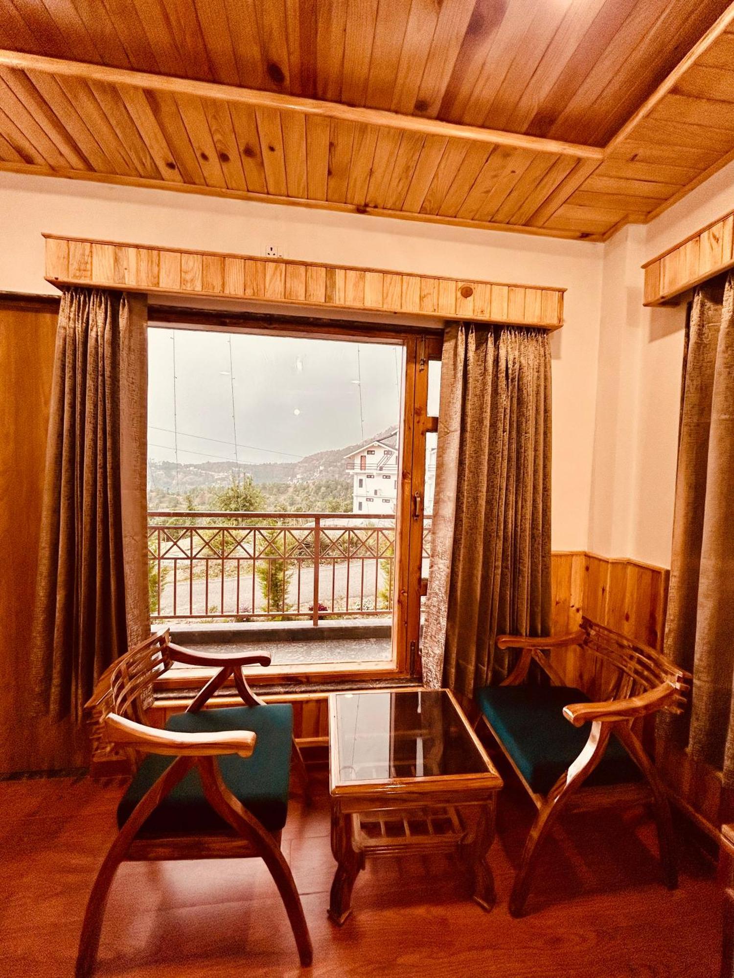 Shalom Hillcrest Inn 西姆拉 外观 照片